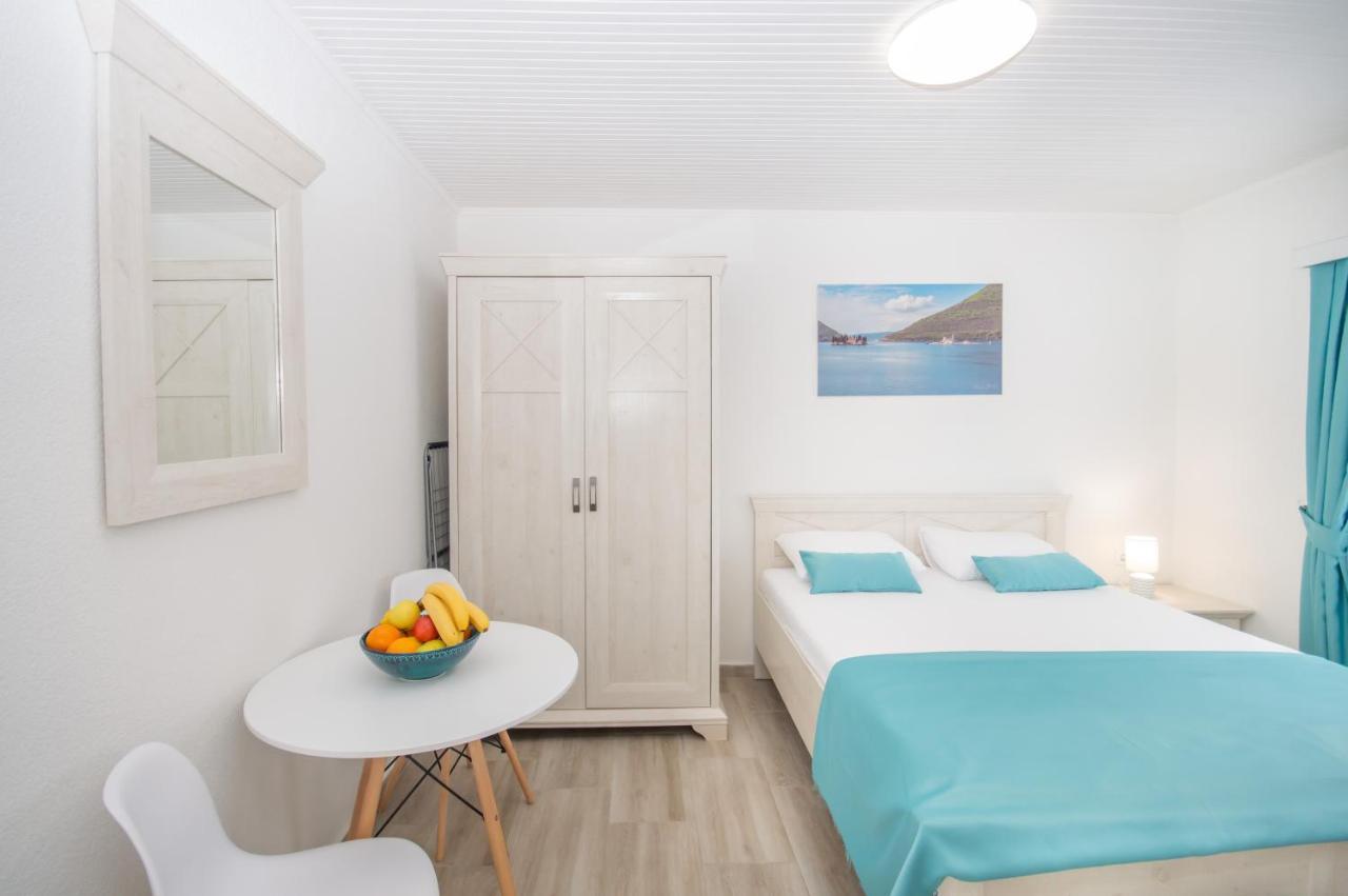 Seafront Apartment Kotor Dış mekan fotoğraf